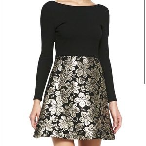 Alice + Olivia Sarah Long-Sleeve A-Line Cocktail Dress